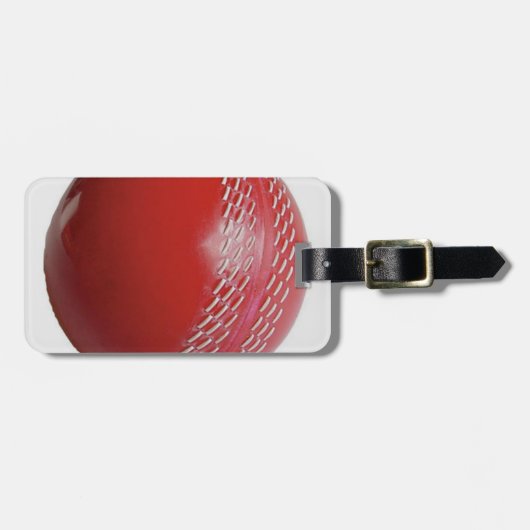 クリケットのカスタマイズボールが赤 ラゲッジタグ (正面横)