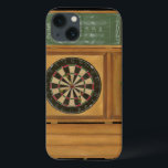 クリケットスコア付きダーツボード iPhone 13ケース<br><div class="desc">ジェニファー絵画ゴルdbergerの驚くほど生き生きとしたダーツボード。クリケットの盛り上がりみたいだ。買プリント!</div>