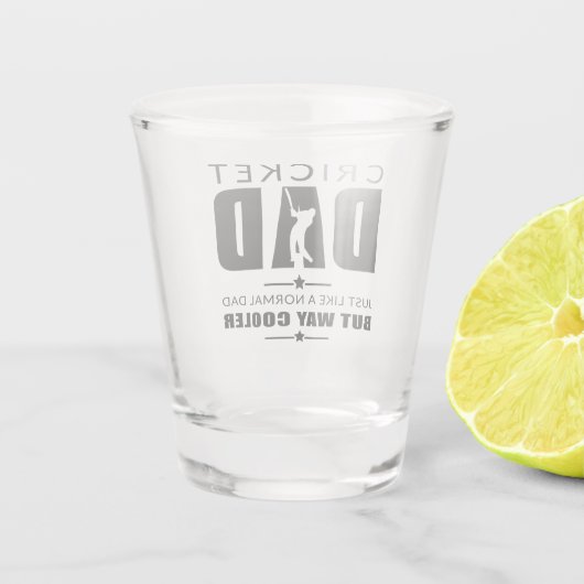 クリケットパパファーザーズデイクリケットカッコいいパパファーザー ショットグラス (裏面)
