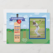 クリケット誕生日パーティーのスポーツ優勝者が写真と戦う 招待状 (正面)