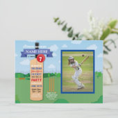 クリケット誕生日パーティーのスポーツ優勝者が写真と戦う 招待状 (スタンド正面)