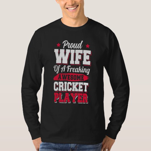 クリケット選手のクリケット監督の妻 Tシャツ (正面)
