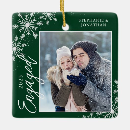 クリスエレガント婚約したスノードフレークスグリーン セラミックオーナメント (正面)