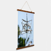 クリスタルサンキャッチャブルースカイモダンフォト 吊り下げ型タペストリー (傾斜あり)