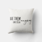 クリスチャンである彼らを愛しなさい クッション (裏面)