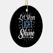 クリスチャンの男性の女性に光を当てる セラミックオーナメント (右)