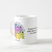 クリスチャンパーソナライズされたガエルに完全に依存する可愛い コーヒーマグカップ (正面左)