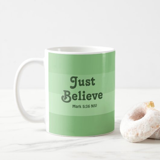クリスチャン信じ信仰聖句グリーン コーヒーマグカップ (ドーナツ)
