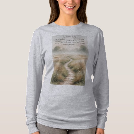 クリスチャン女性のためのローマ人への手紙8章28節 長袖Tシャツ Tシャツ (正面)