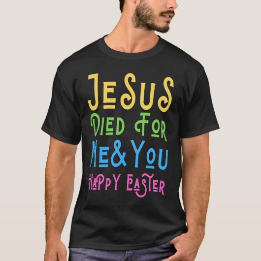 クリスチャン引用文イースターデイハッピーイースター Tシャツ (正面)