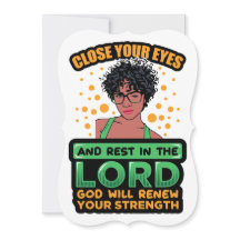 クリスチャン黒人女性、教会は神イエスの祭典を愛する