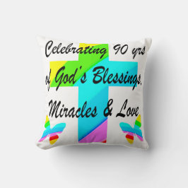 クリスチャン90世 クッション