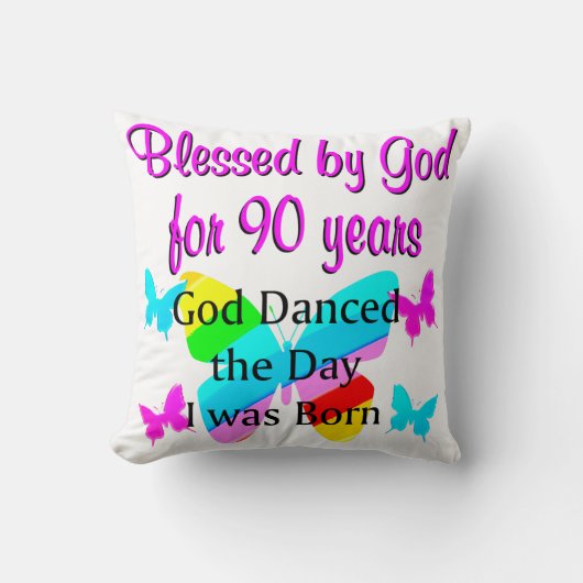 クリスチャン90歳 クッション (正面)