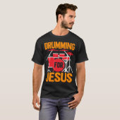 クリスチャン ドラマー イエス キリスト ドラミング ドラム パーカッション Tシャツ (正面フル)