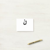 クリスチャン・ナザレーネ・クロス・ブラック&ホワイト ポストイット (デスク上)