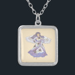 クリスチャン・ユリの花天使 シルバープレートネックレス<br><div class="desc">Lily Angel Necklace、Angelアパレル、Angel Tシャツ、ArtMuvzイラストレーションによるAngelギフト。ママ、魅力的パパ、子供、ベビー用のLily Angel Tシャツに合わせる。クリスチャン・エンジェルの誕生日とクリスマスの贈り物、トートバッグ、マグカップ、帽子。天使の贈り物は誰かをあなたに示すための思慮深気にく有意義な方法である。天使の贈り物は自然の宗教的または世俗的であり、すべての予算のために見つけることができる。天使の贈り物は、私たちみんな愛され気にて、常に希望があることを思い出させる。「このデザインを編クリック集」でパーソナライズするには、文字テンプレートを使用して名前を追加するか、文字を追加する。おカスタマイズ客様のユニークな作り方やギフトとして与えのエンジェルのネックレパーソナライズされたス</div>