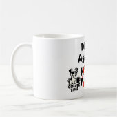クリスティ・ノームに反対する犬 コーヒーマグ コーヒーマグカップ (左)