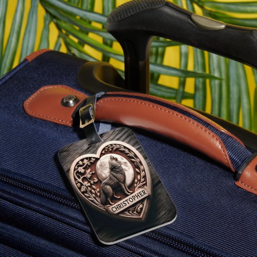 クリストファーウルフハウリングアットムーンインハート ラゲッジタグ (正面インサイチュ1)