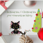 クリスマスおもしろいの木の上で不機嫌な猫 シーズンカード<br><div class="desc">このデザインはパーソナライズされた、写真や文字を変更して提供される領域にあってもよい。また、を選択しカスタマイズてクリック、背景の色を削除または変更したり、文字を追加したり、文字の色またはスタイルを変更したり、文字のみのデザインの画像を削除したりすることで可能です。このもし商品はデザインを別の商品に移すオプションがあり、必要に応じてデザインを調整しもして下さい。colorflowcreations@gmail.comで連絡このデザインを受け取るもしか、またはサポートが必要な場合。www.facebook.com/colorflowcreations、www.instagram.com/colorflowcreations、www.twitter.com/colorflowart、後を追およびwww.pinterest.com/colorflowcreationsで自分のデザインや自分の情報を見る。</div>