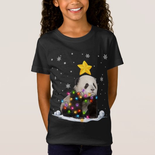 クリスマスおもしろいパンダクマ動物愛好きクリスマスツリー Tシャツ (正面)