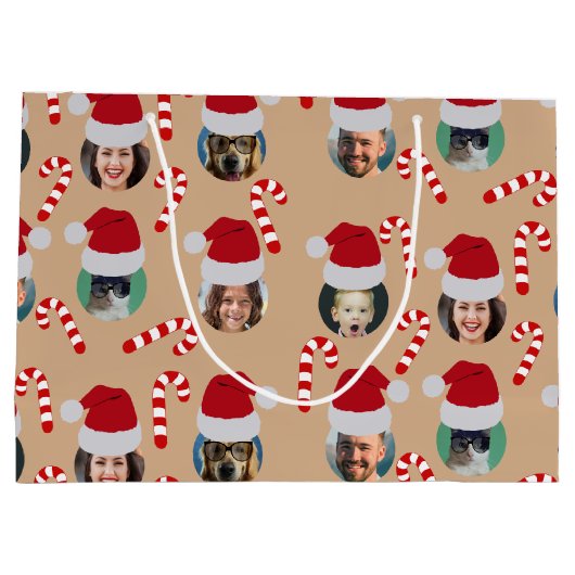 クリスマスおもしろいファミリーフォトサンタハツクラフト ラージペーパーバッグ (裏面)