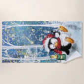 クリスマスおもしろいペンギンビーチタオル ビーチタオル (正面)