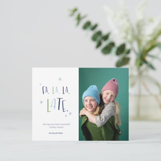 クリスマスおもしろい後期の家族写真 シーズンポストカード (スタンド正面)