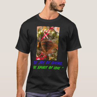 クリスマスお祝いTシャツ用ロゴデザイン Tシャツ