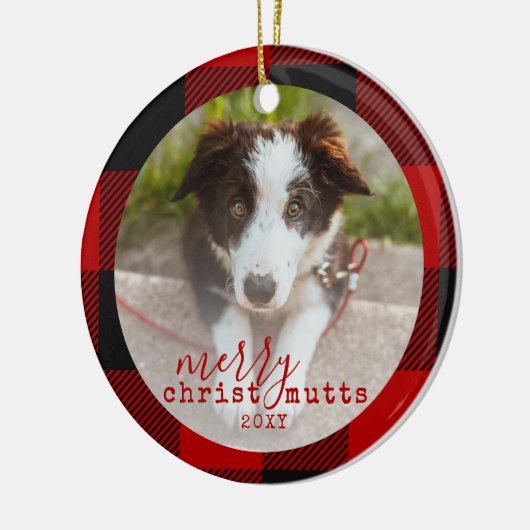 クリスマスかわいい赤い格子模様のペット犬の写真 セラミックオーナメント (左)