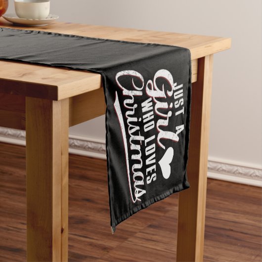 クリスマスが大好きな女の子 ショートテーブルランナー (インサイチュ)