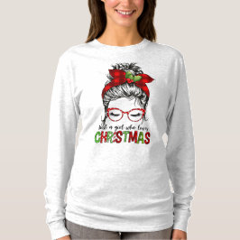 クリスマスが大好きな女の子 Tシャツ
