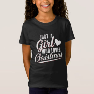 クリスマスが大好きな女の子 Tシャツ