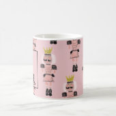 クリスマスくるみ割り手描きピンクの兵士のドードル コーヒーマグカップ (中央)