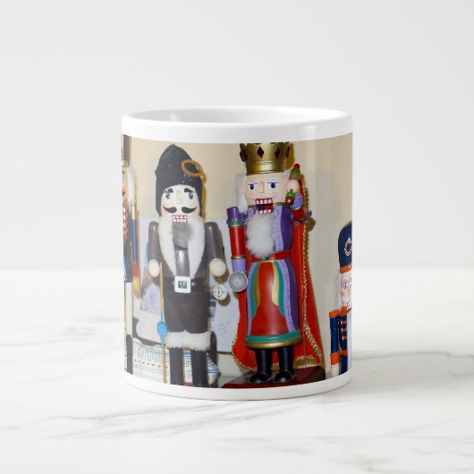 クリスマスくるみ割り ジャンボコーヒーマグカップ (正面)