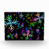 クリスマスさまざまなネオンカラー雪の結晶を落とすS フォトブロック (正面)