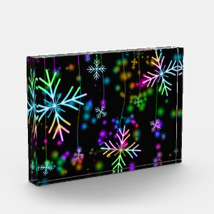 クリスマスさまざまなネオンカラー雪の結晶を落とすS フォトブロック