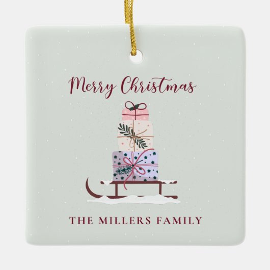 クリスマスそりは贈り物でいっぱいで、ライトグリーン セラミックオーナメント (正面)