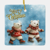 クリスマスと新年のスケートをするシロクマ セラミックオーナメント (正面)