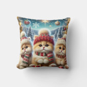 クリスマスと雪のフェスティバルの猫たち クッション (正面)