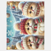 クリスマスと雪のフェスティバルの猫たち フリースブランケット (正面)