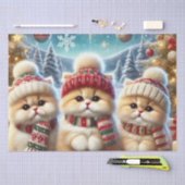 クリスマスと雪のフェスティバルの猫たち 薄葉紙 (クラフト)