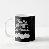 クリスマスにどっぷりハマる コーヒーマグカップ (左)