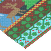 クリスマスによって編まれるセーターパターントナカイの休日 テーブルクロス (アングル)