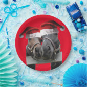 クリスマスにサンタクロース帽をかぶった2頭の馬 ペーパープレート (パーティー)