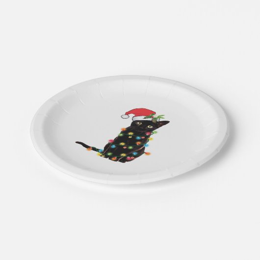 クリスマスにライトアップされた黒いサンタ猫 ペーパープレート (アングル)