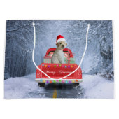 クリスマスに座って雪の中のゴルデンドル犬 ラージペーパーバッグ (正面)