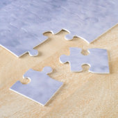 クリスマスに座る雪の中のアメリカのエスキモー犬 ジグソーパズル (側面)