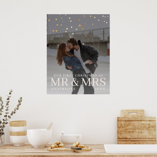 クリスマスに星と暗い夕暮れのカップルの写真 ポスター (キッチン)