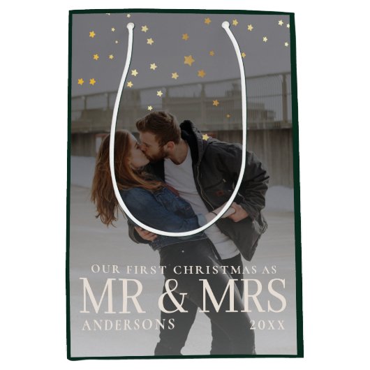 クリスマスに星と暗い夕暮れのカップルの写真 ミディアムペーパーバッグ (正面)