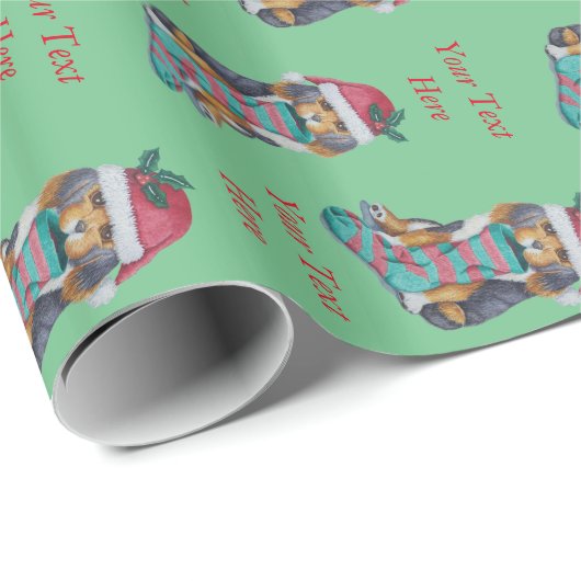 クリスマスに着替えたかわいい黒と茶色の子犬 ラッピングペーパー (ロールコーナー)